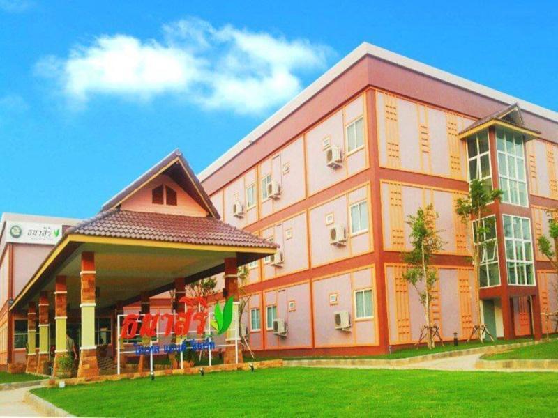 Thanasiri Hotel And Resort Sa Kaeo Exterior foto